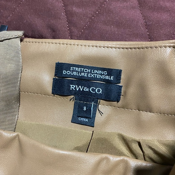 RW and Co Skirt Size 8 - Picture 3 of 3